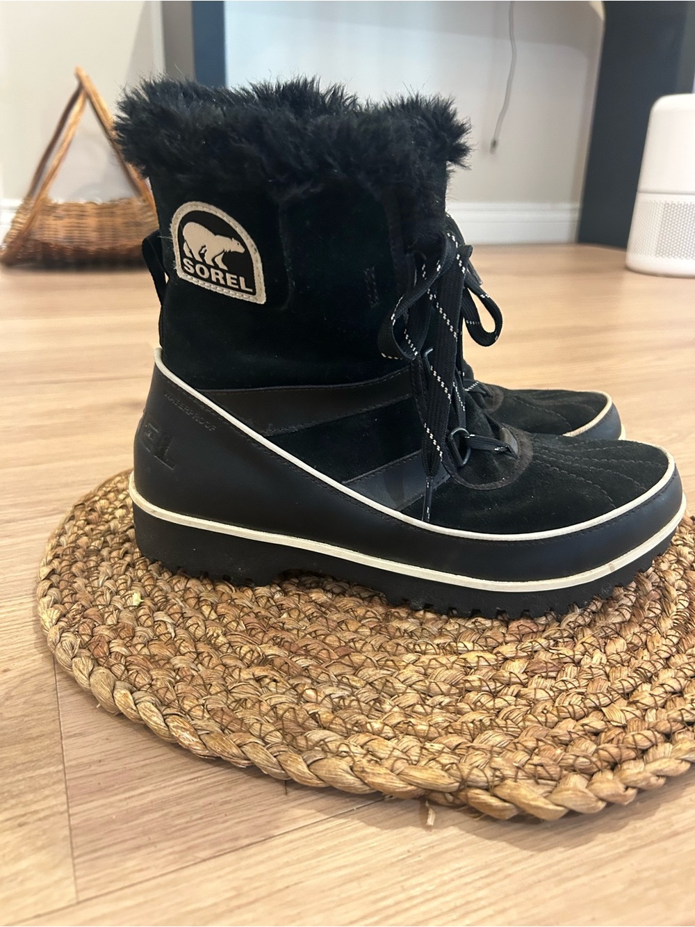Sorel Women's Tivoli II Waterproof Snow Boots